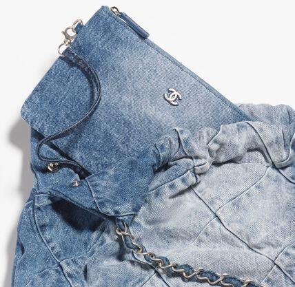 【希少☆色落ちデニムで爽やかに】CHANEL 22 デニムバックパック